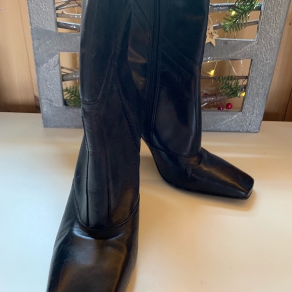 Bronx Leather Booties - Picture 2 of 8